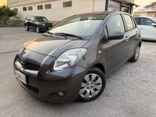 TOYOTA Yaris 1.4 D-4D DPF 5 porte Sol