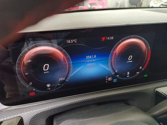 MERCEDES-BENZ A 220 usata 19