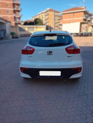 KIA Rio usata 9