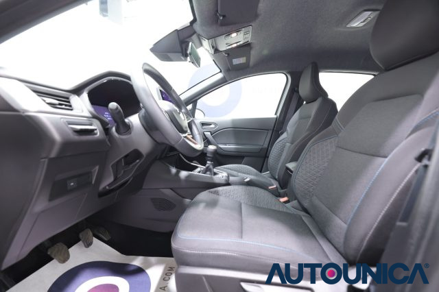 RENAULT Captur usata, con Touch screen