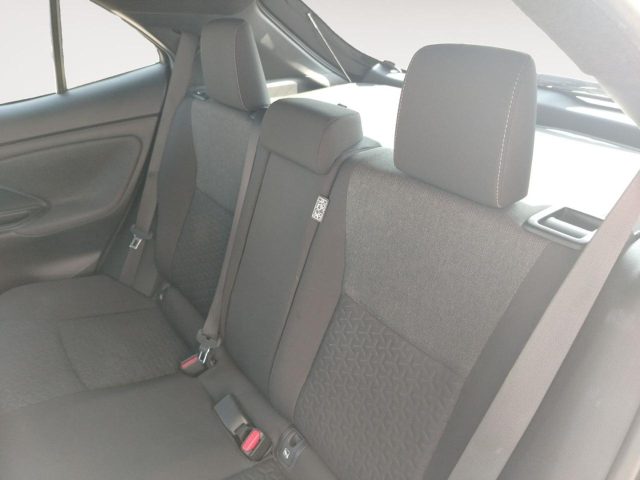 TOYOTA Yaris Cross usata, con Sedile posteriore sdoppiato
