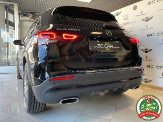 MERCEDES-BENZ GLA 200 usata, con Specchietti laterali elettrici