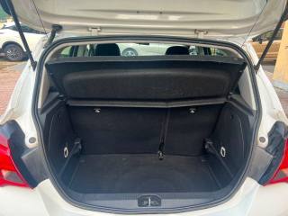 OPEL Corsa usata, con Cruise Control