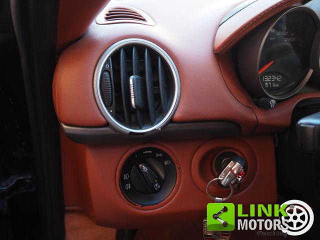 PORSCHE Cayman usata 24