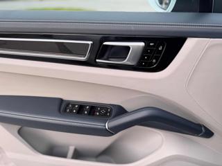 PORSCHE Cayenne usata, con ESP