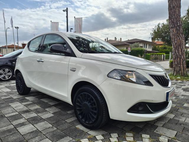 LANCIA Ypsilon usata, con Airbag
