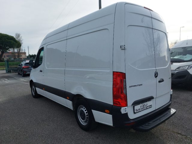 MERCEDES-BENZ Sprinter usata, con Autoradio