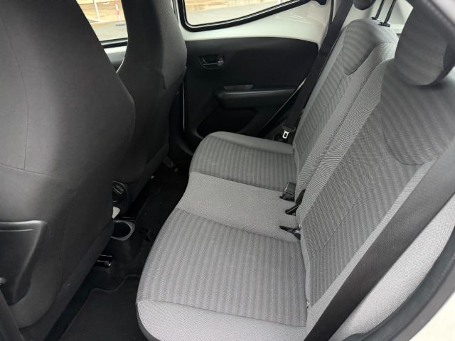 TOYOTA Aygo usata 14