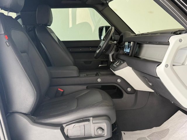 LAND ROVER Defender usata, con Cruise Control