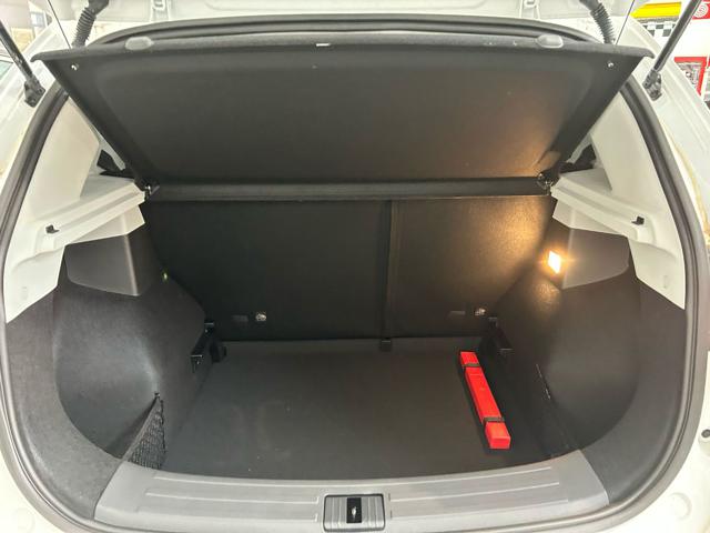 MG ZS usata, con Sedile posteriore sdoppiato