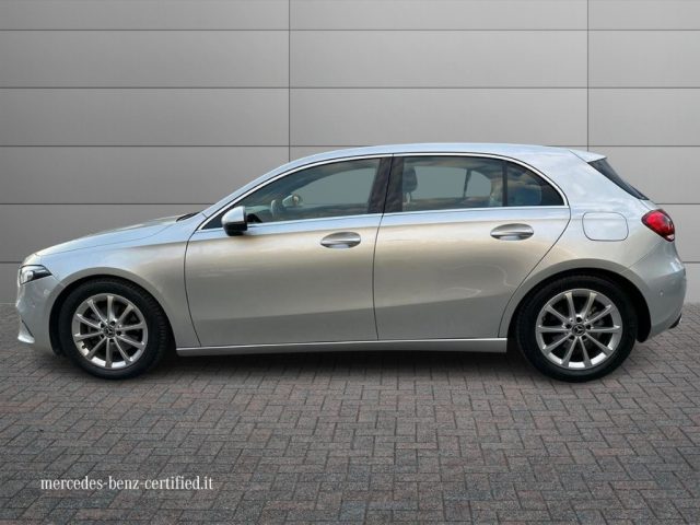 MERCEDES-BENZ A 180 usata, con Autoradio