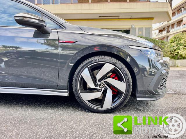 VOLKSWAGEN Golf usata, con ESP