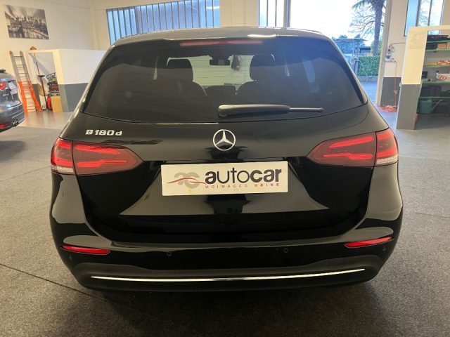 MERCEDES-BENZ B 180 usata, con Alzacristalli elettrici