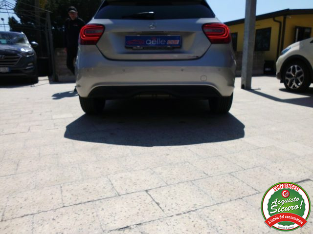 MERCEDES-BENZ A 180 usata, con Climatizzatore automatico, 2 zone