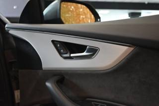 AUDI Q8 usata 68