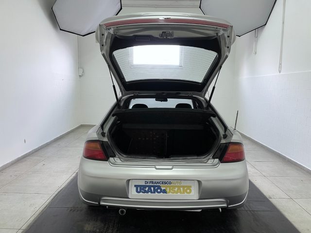 MAZDA 323 usata 7