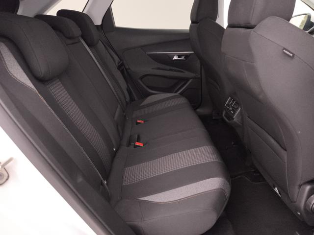 PEUGEOT 3008 usata, con MP3