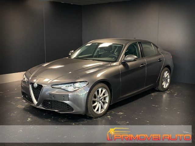 ALFA ROMEO Giulia usata, con Autoradio