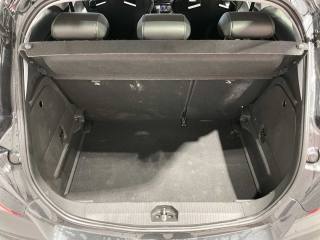 OPEL Corsa usata, con Servosterzo