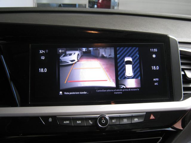 OPEL Grandland usata, con Volante in pelle