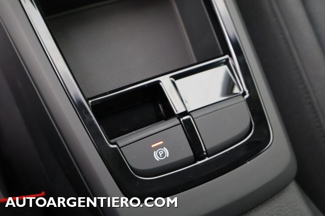 AUDI Q2 usata, con Park Distance Control
