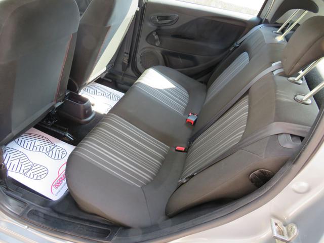 FIAT Grande Punto usata 17