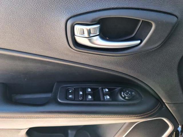JEEP Compass usata, con Fendinebbia