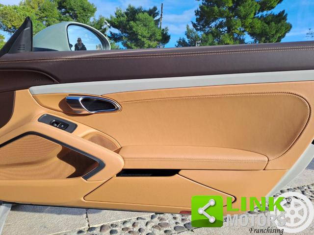 PORSCHE 718 Spyder usata 54