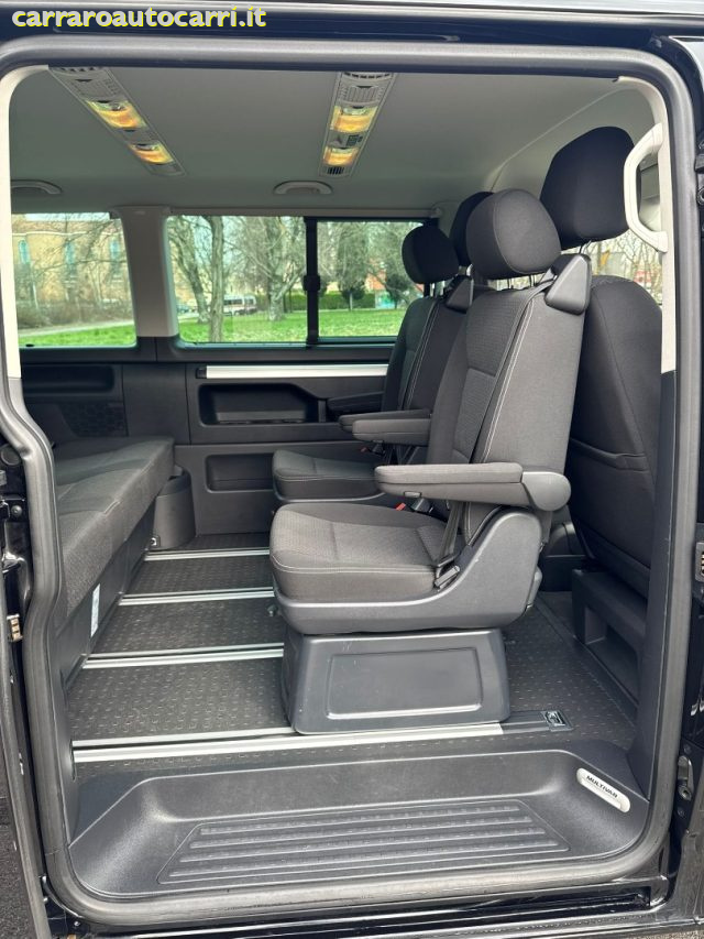 VOLKSWAGEN Multivan usata, con Controllo automatico clima