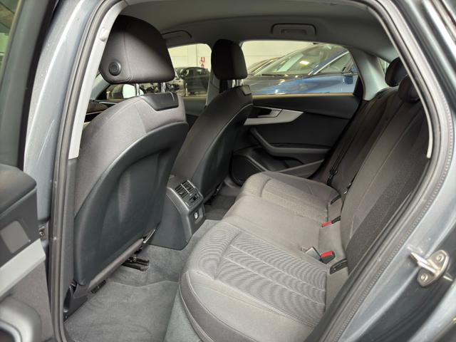 AUDI A4 usata, con Controllo trazione