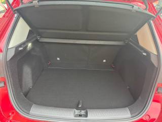 MG ZS usata, con USB