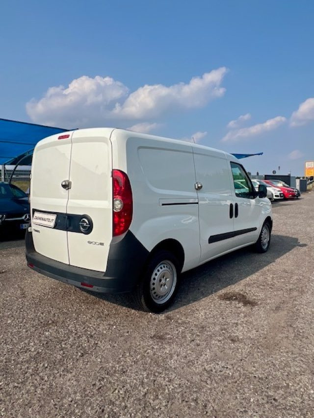 OPEL Combo usata, con Boardcomputer