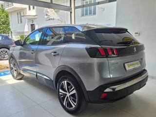 PEUGEOT 3008 usata, con Autoradio