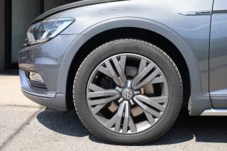 VOLKSWAGEN Passat Alltrack usata 165