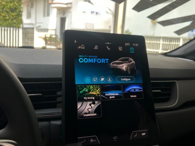 RENAULT Captur usata, con MP3