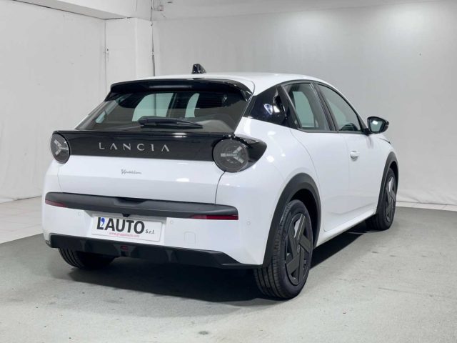 LANCIA Ypsilon usata, con Autoradio