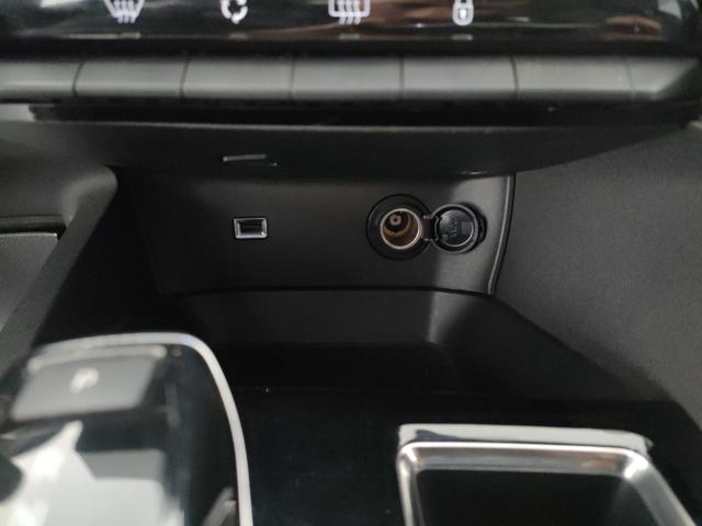 PEUGEOT 3008 usata, con Vetri oscurati