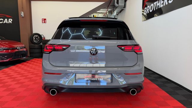 VOLKSWAGEN Golf GTI usata, con Autoradio