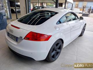 AUDI TT usata, con Autoradio