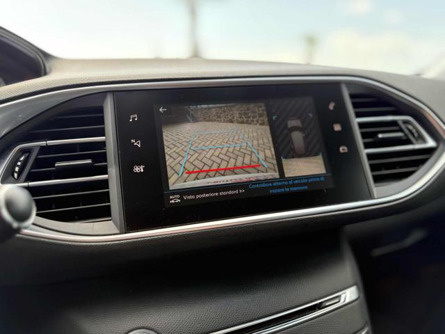 PEUGEOT 308 usata, con Cerchi in lega