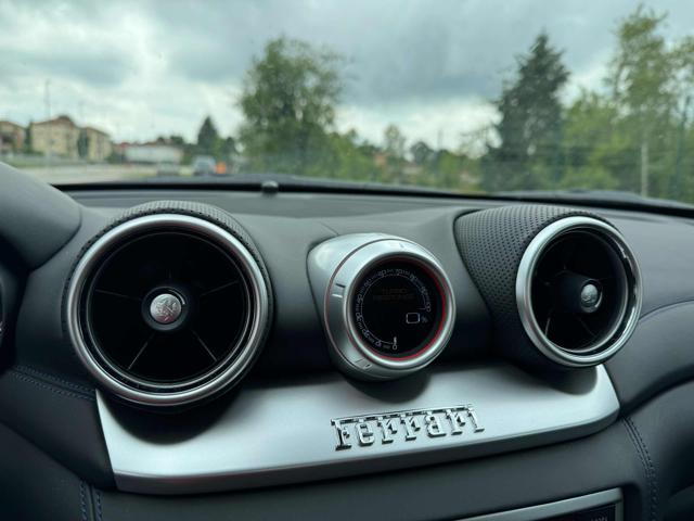 FERRARI California usata, con Bluetooth
