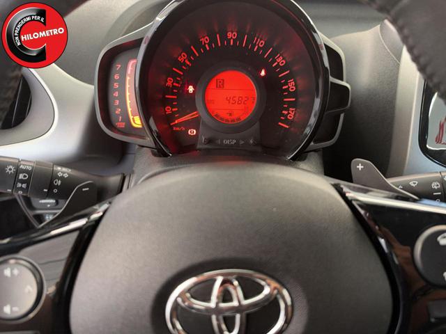 TOYOTA Aygo usata, con USB