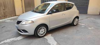 LANCIA Ypsilon usata, con USB