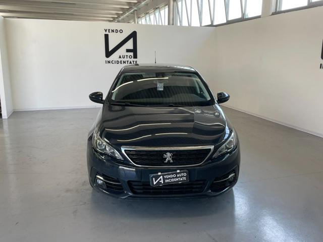 PEUGEOT 308 usata, con Airbag