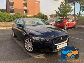 JAGUAR XE usata, con Alzacristalli elettrici