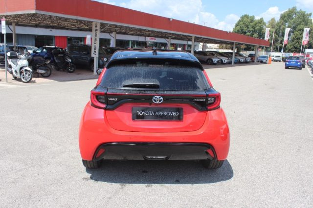 TOYOTA Yaris usata, con Alzacristalli elettrici