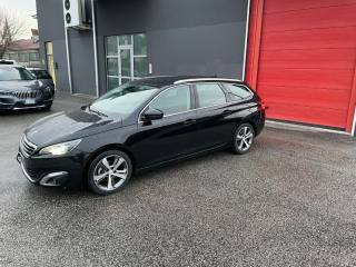 PEUGEOT 308 usata, con Airbag