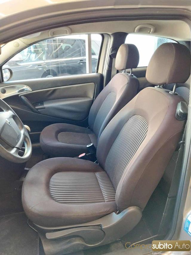 LANCIA Ypsilon usata 15