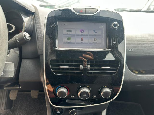 RENAULT Clio usata, con Boardcomputer