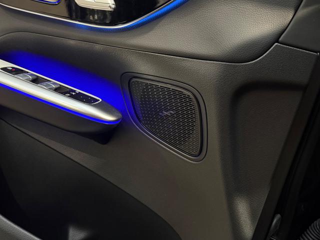 MERCEDES-BENZ GLC 300 usata, con USB
